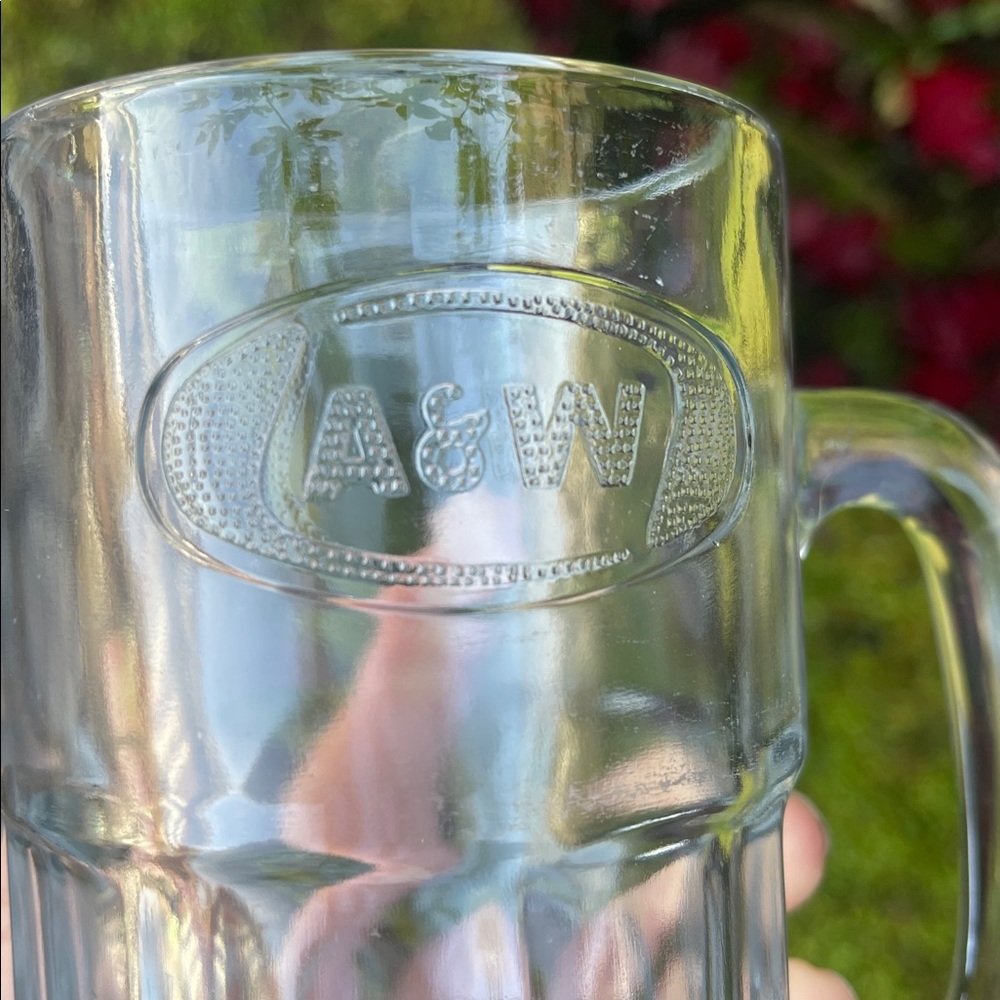 A&W GLASS MUG - Picture 2 of 3